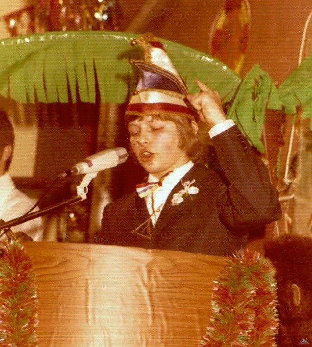 19Hans12Jahre.jpg - Hans mit 12 in der Bütt