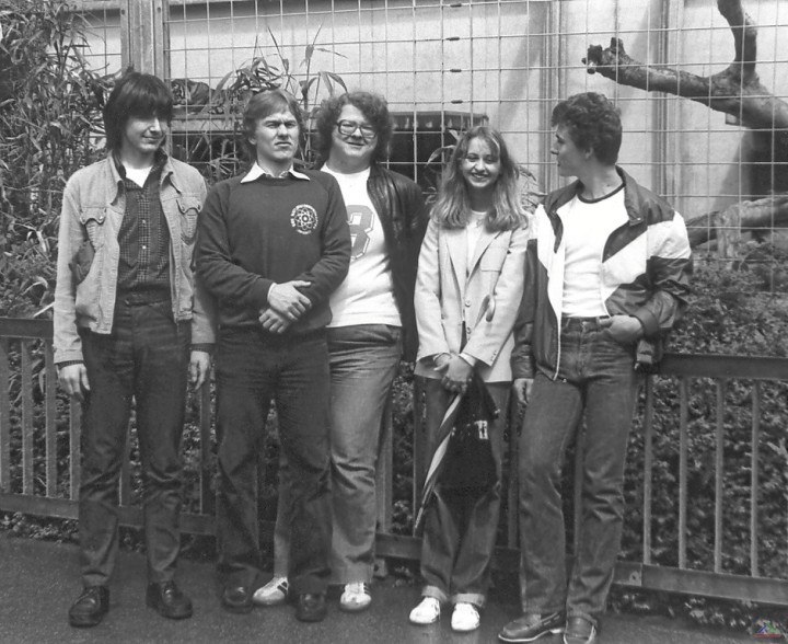 26Joachim-Johann-Bernd-Michaela-Gwia-InDerWilhelma.jpg - Joachim, Johann, Bernd, Michaela und Gwia in der Wilhelma Stuttgart